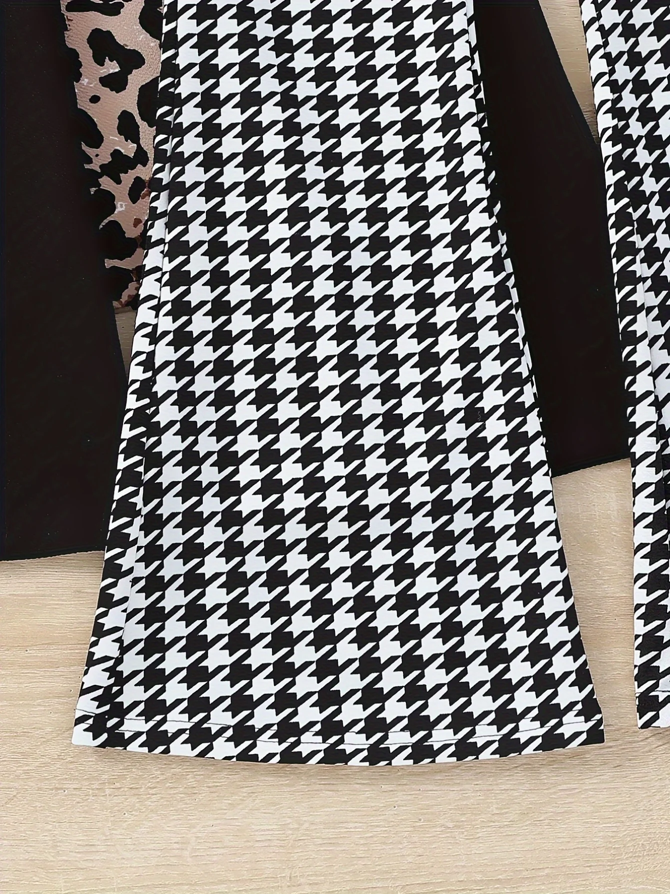 Detail 16 of Girls Flare Pants All Season 3-Piece Leopard Print Houndstooth Stretch by LUNORIANA