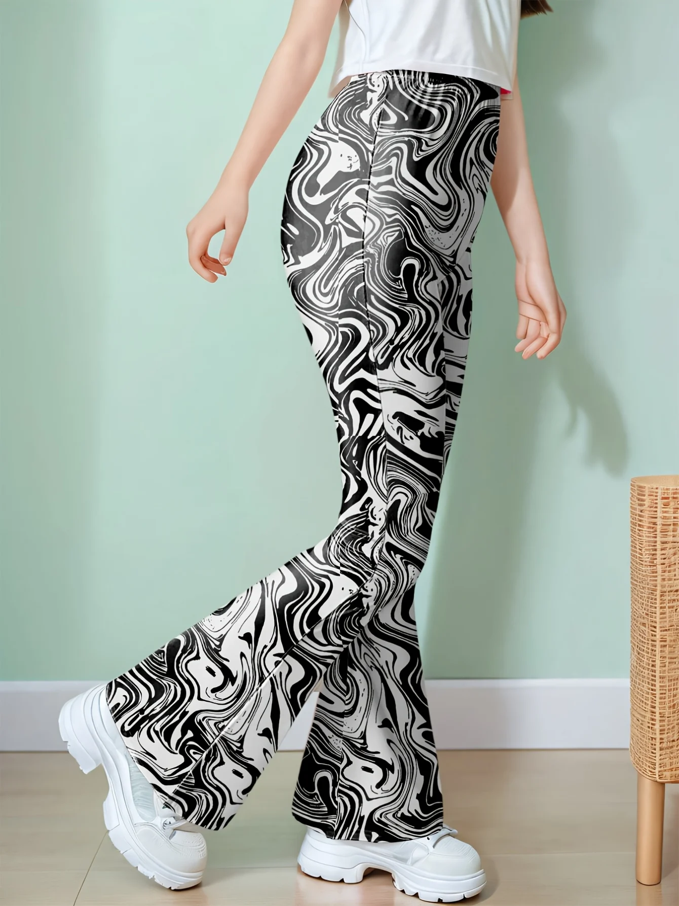 Detail 2 of Girls Flare Pants Floral Stretch by LUNORIANA