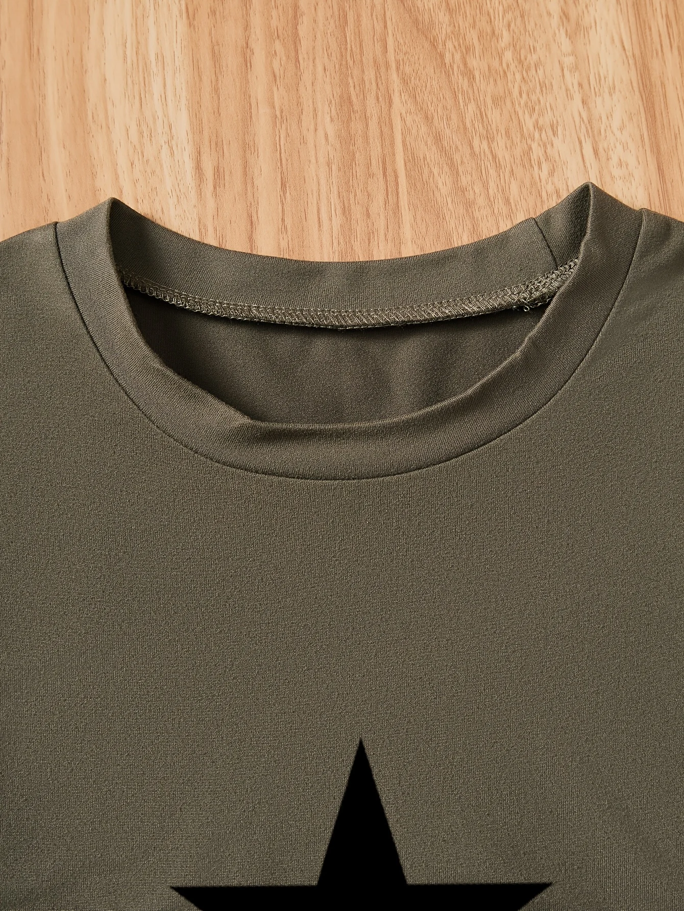 Detail 2 of Girls Star Print Ruffle Tank Tops Summer by LUNORIANA