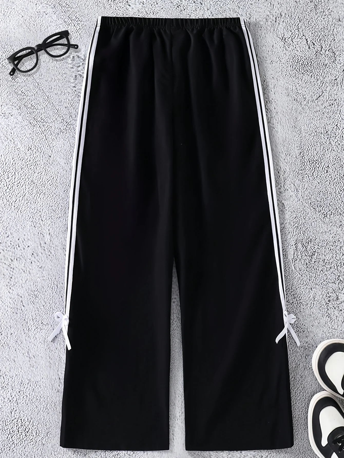 Detail 2 of Girls Stripe Bow Straight Leg Pants Spring Summer by LUNORIANA