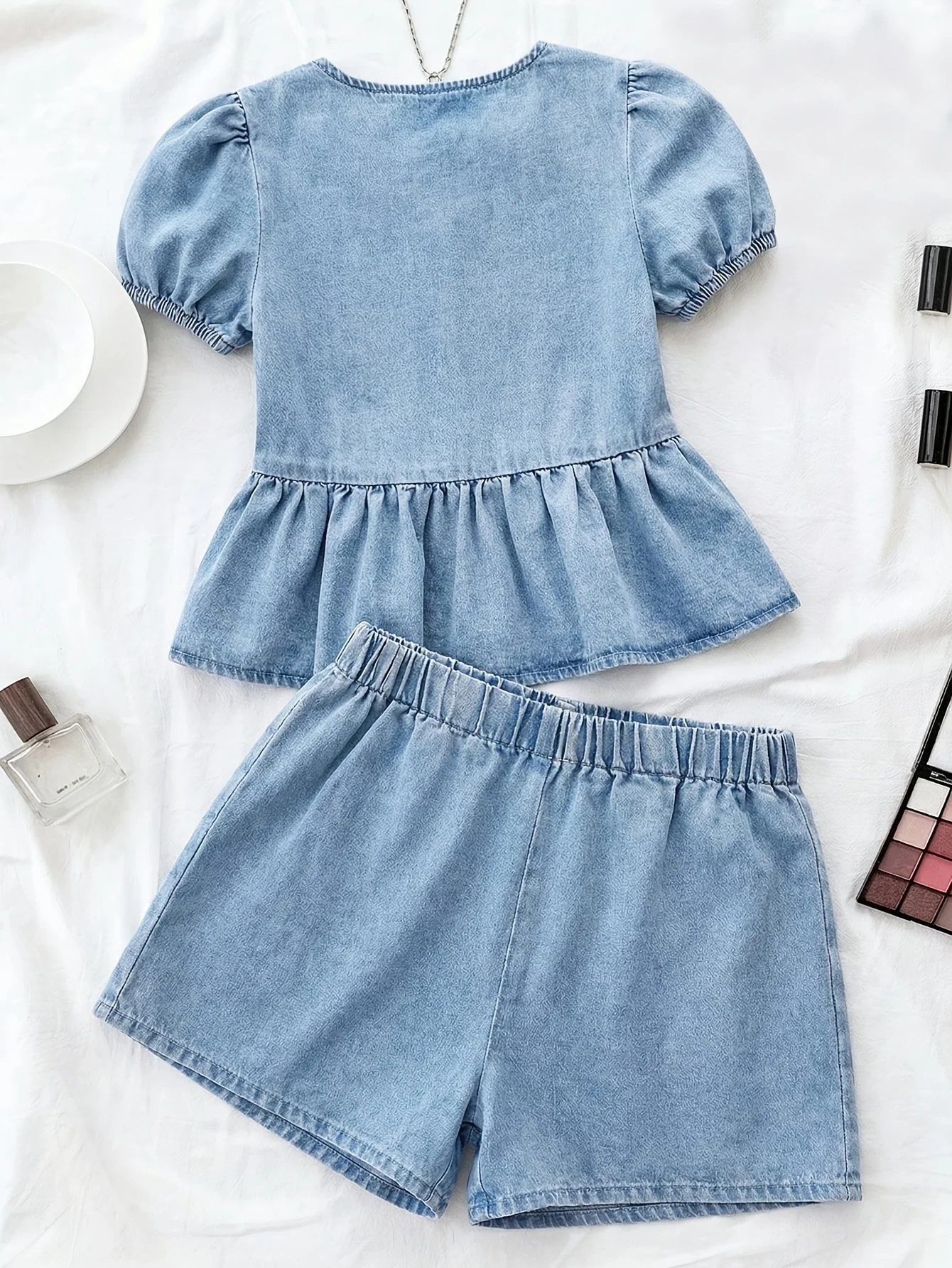 Detail 2 of Girls Bow Denim Denim Top Shorts 2-Piece Set Spring Summer by LUNORIANA