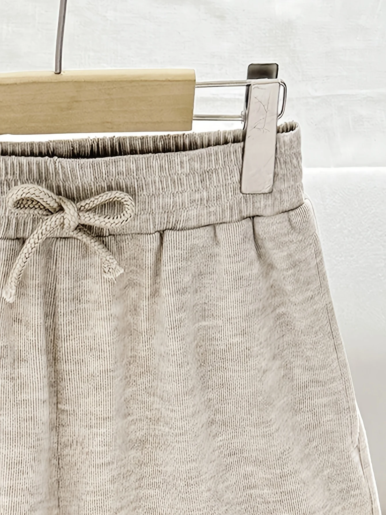 Detail 3 of Girls Solid Pocket Straight Leg Pants Spring Summer by LUNORIANA