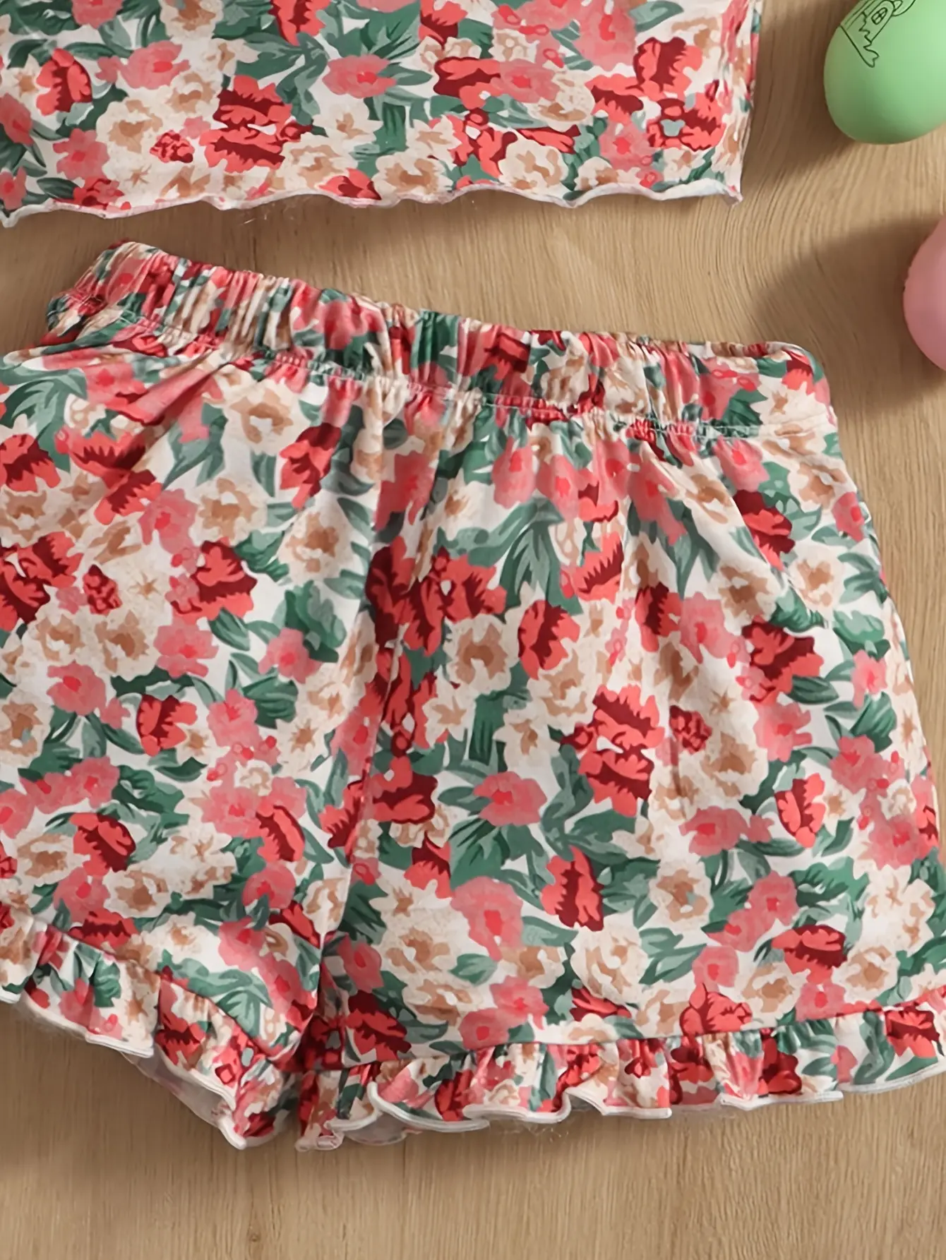 Detail view of Girls Floral Print Cami Top and Shorts 2-Piece Set by LUNORIANA