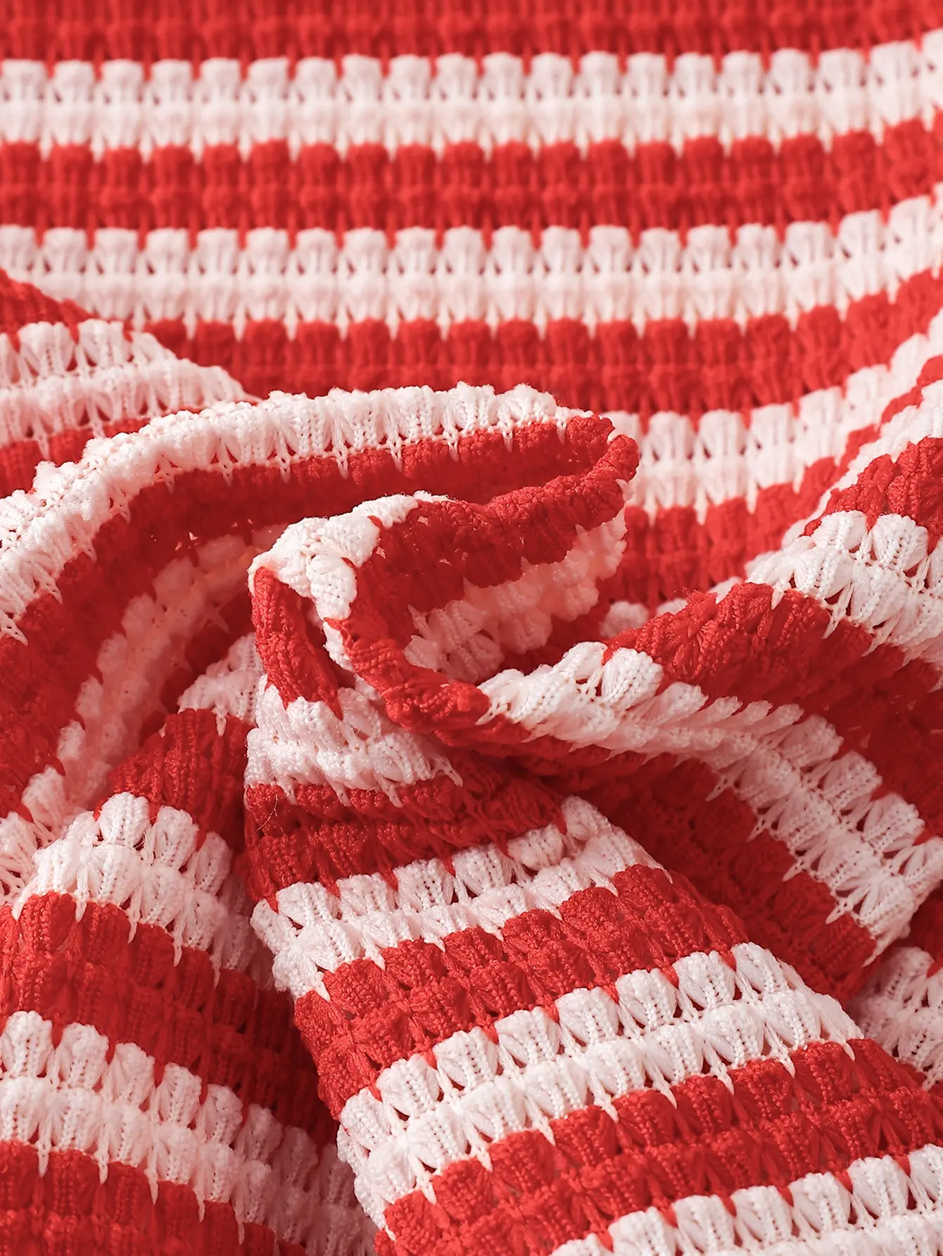 Detail view of Girls Red White Stripe Sleeveless Top and Pants 2-Piece Set by LUNORIANA