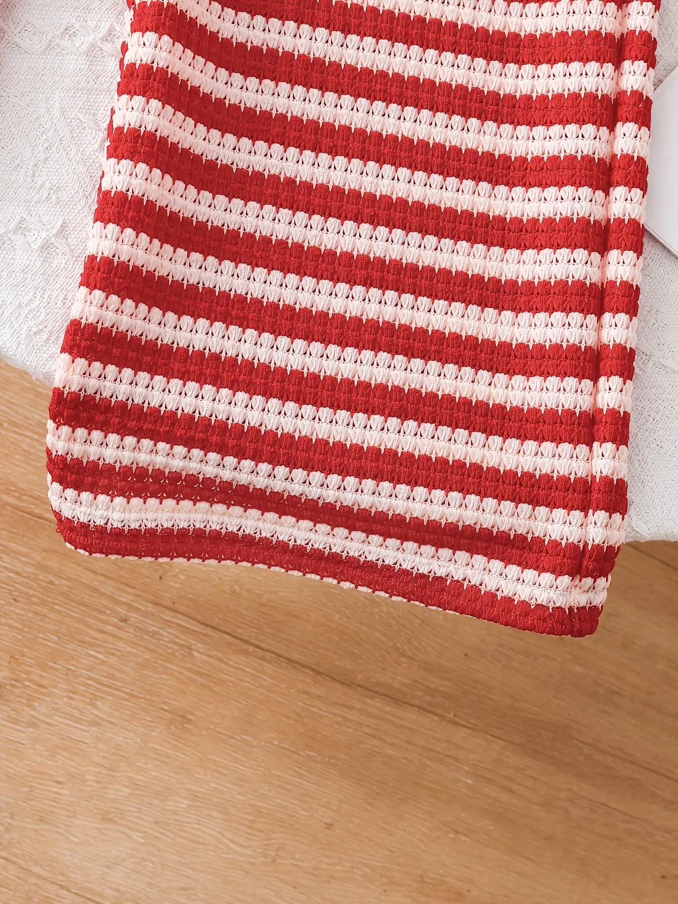 Detail view of Girls Red White Stripe Sleeveless Top and Pants 2-Piece Set by LUNORIANA