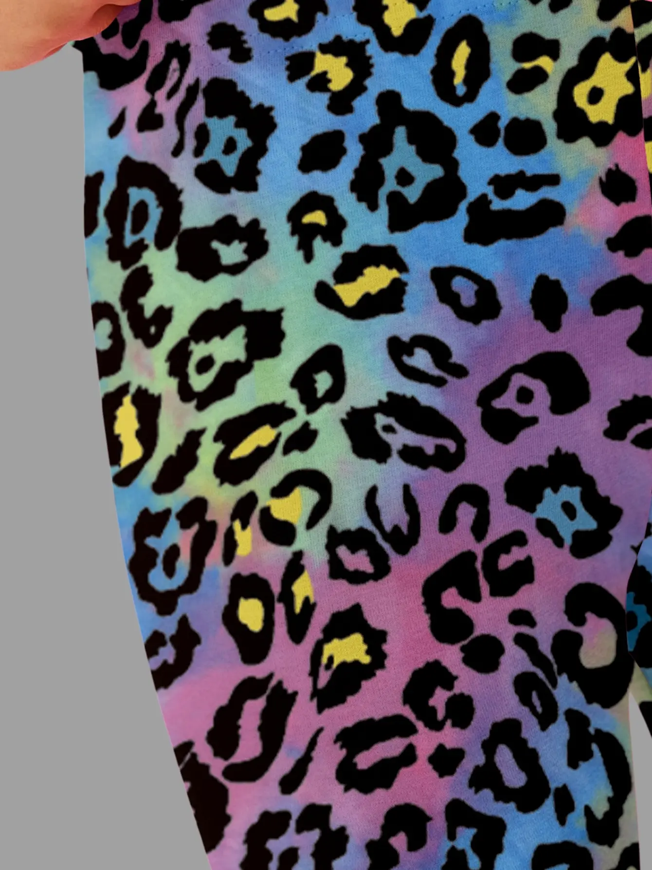 Detail 6 of Girls Classic Leopard Letter Tank and Biker Shorts Set by LUNORIANA