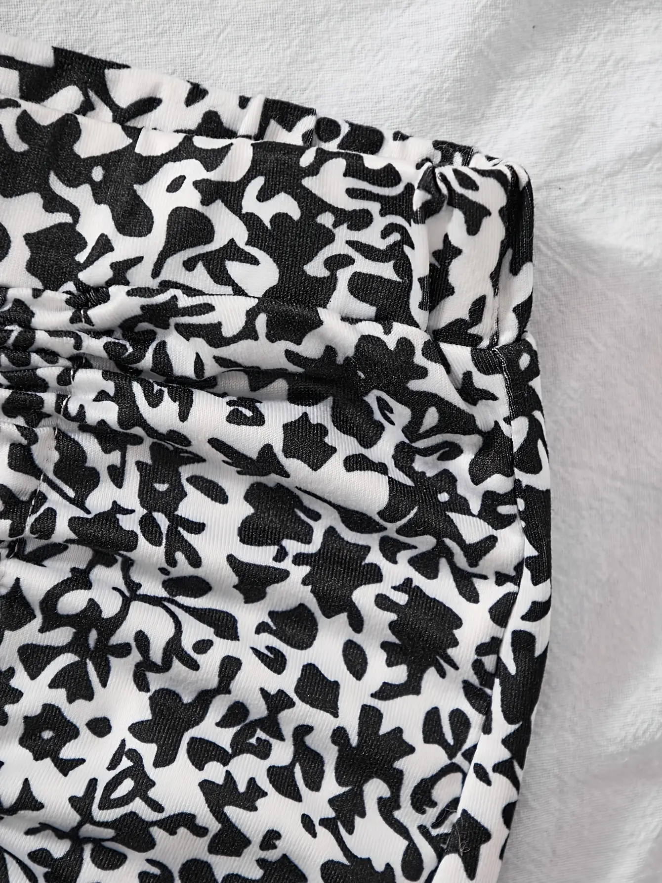 Detail view 5 of Girls Textured Cami Top and Floral Ruched Skirt Set by LUNORIANA