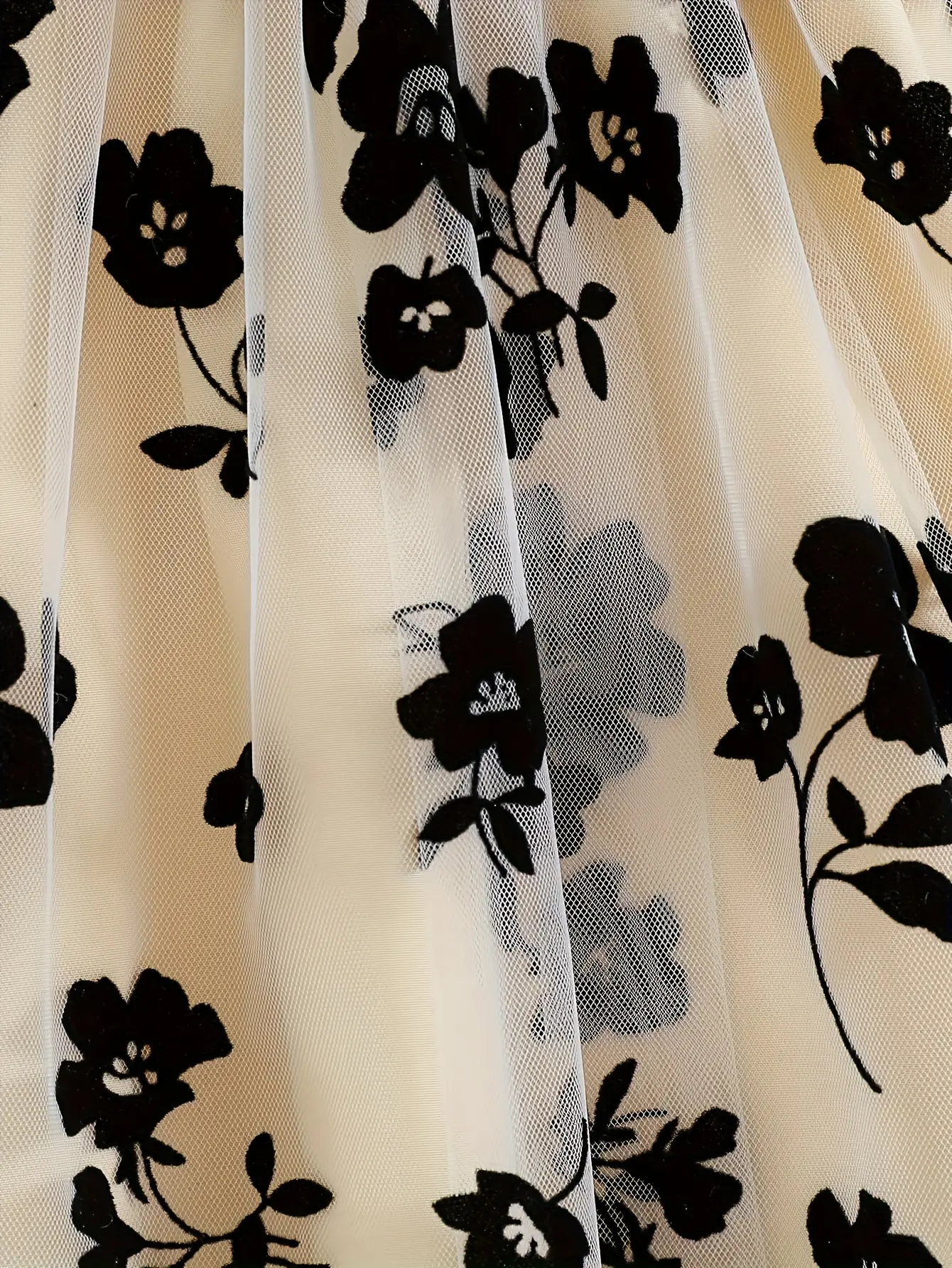 Detail 5 of Girls Embroidered Flower Long Sleeve Tulle Dress by LUNORIANA