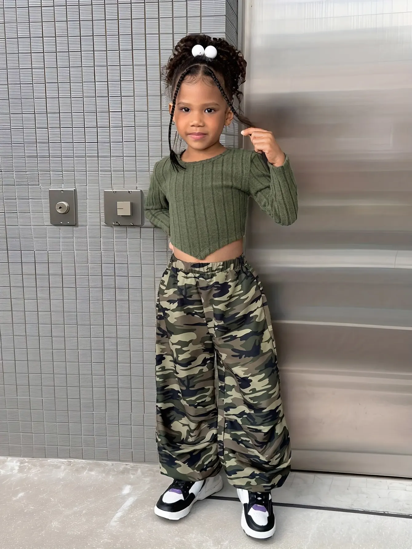 Detail 3 of Girls Camo Pants and Knit Long Sleeve Top Set by LUNORIANA