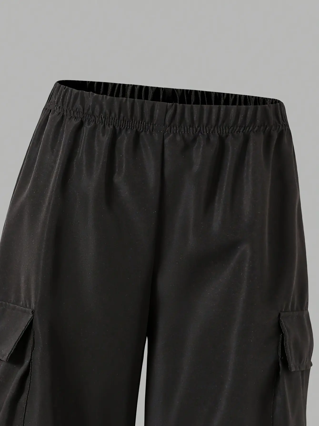 Detail 4 of Girls Bow T-Shirt and Cargo Pants Set by LUNORIANA