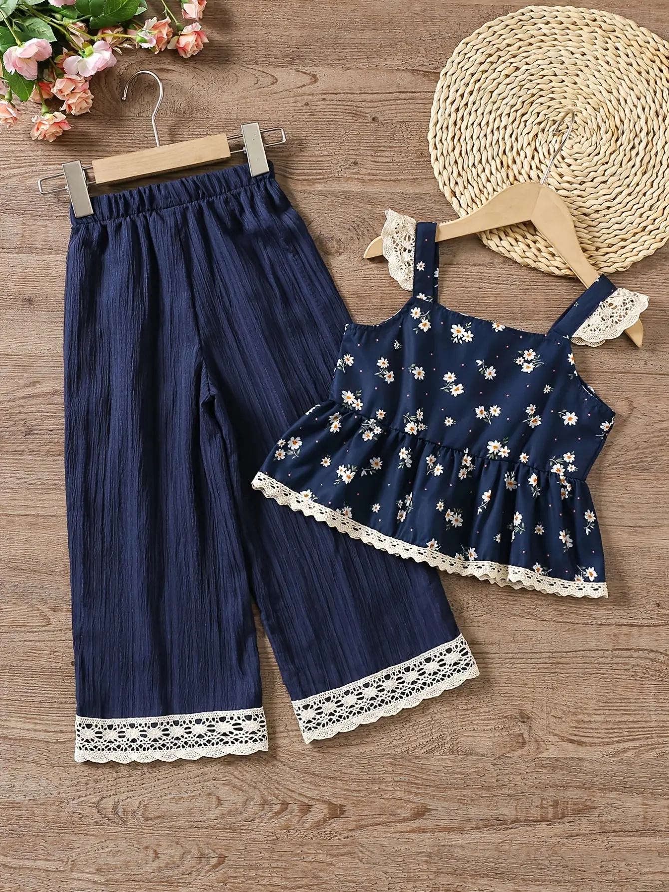 Detail 1 of Girls Floral Short Sleeve Top and Wide Leg Pants Set by LUNORIANA