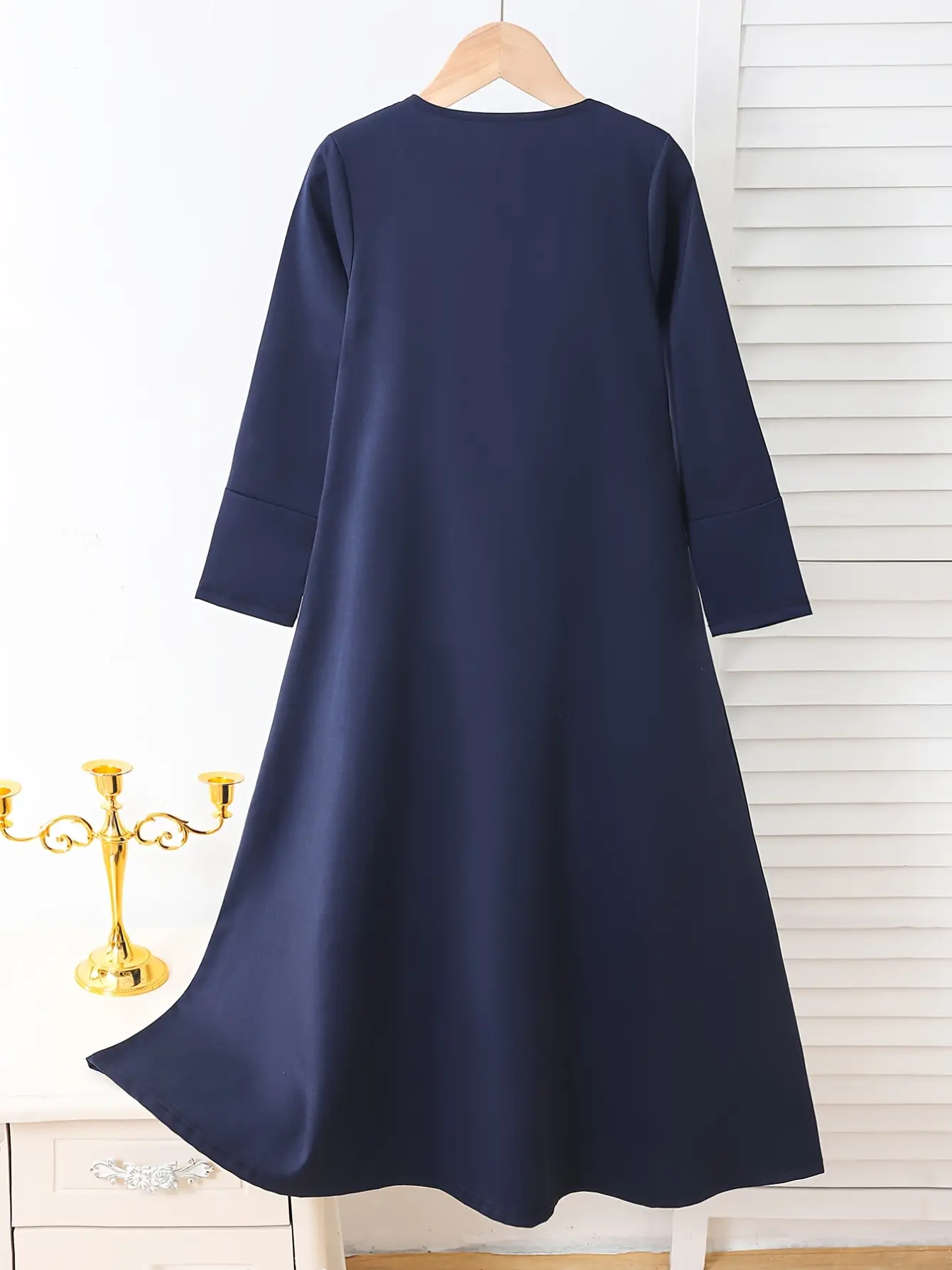 Detail 1 of Girls Navy Velvet Bow V-Neck Party Dress by LUNORIANA