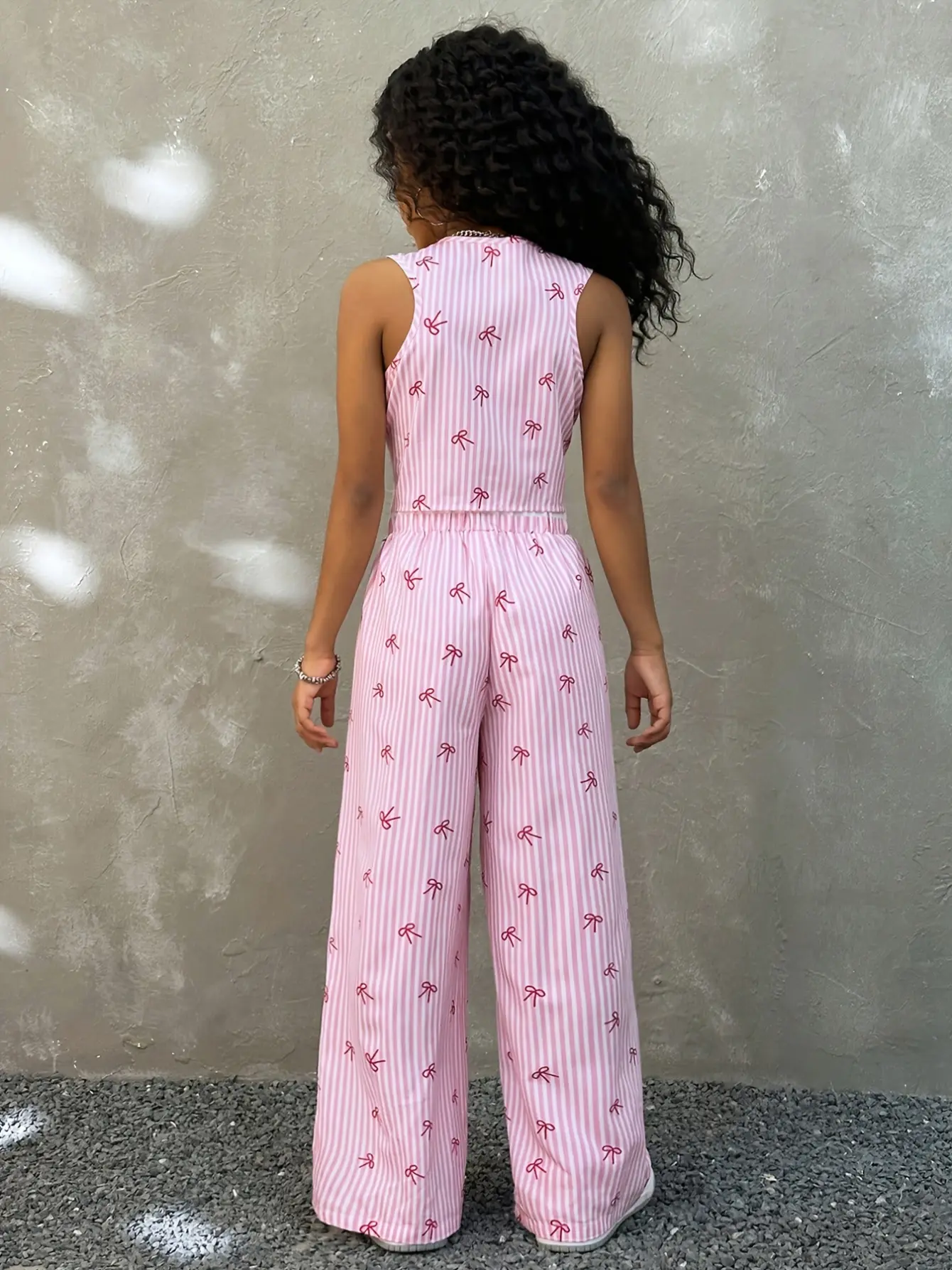 Detail 1 of Girls Pink Stripe Bow Tank Top and Pants Set by LUNORIANA