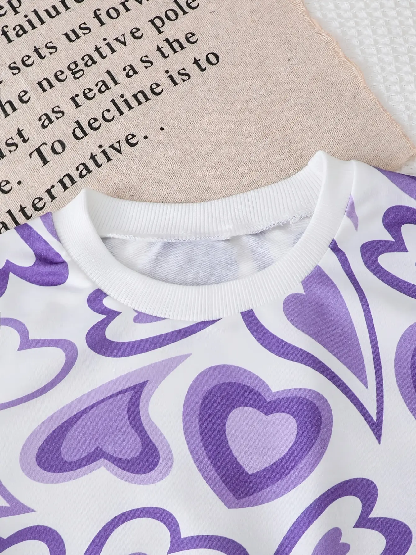 Detail 2 of Girls Heart Print Top and Pink Pants Set by LUNORIANA