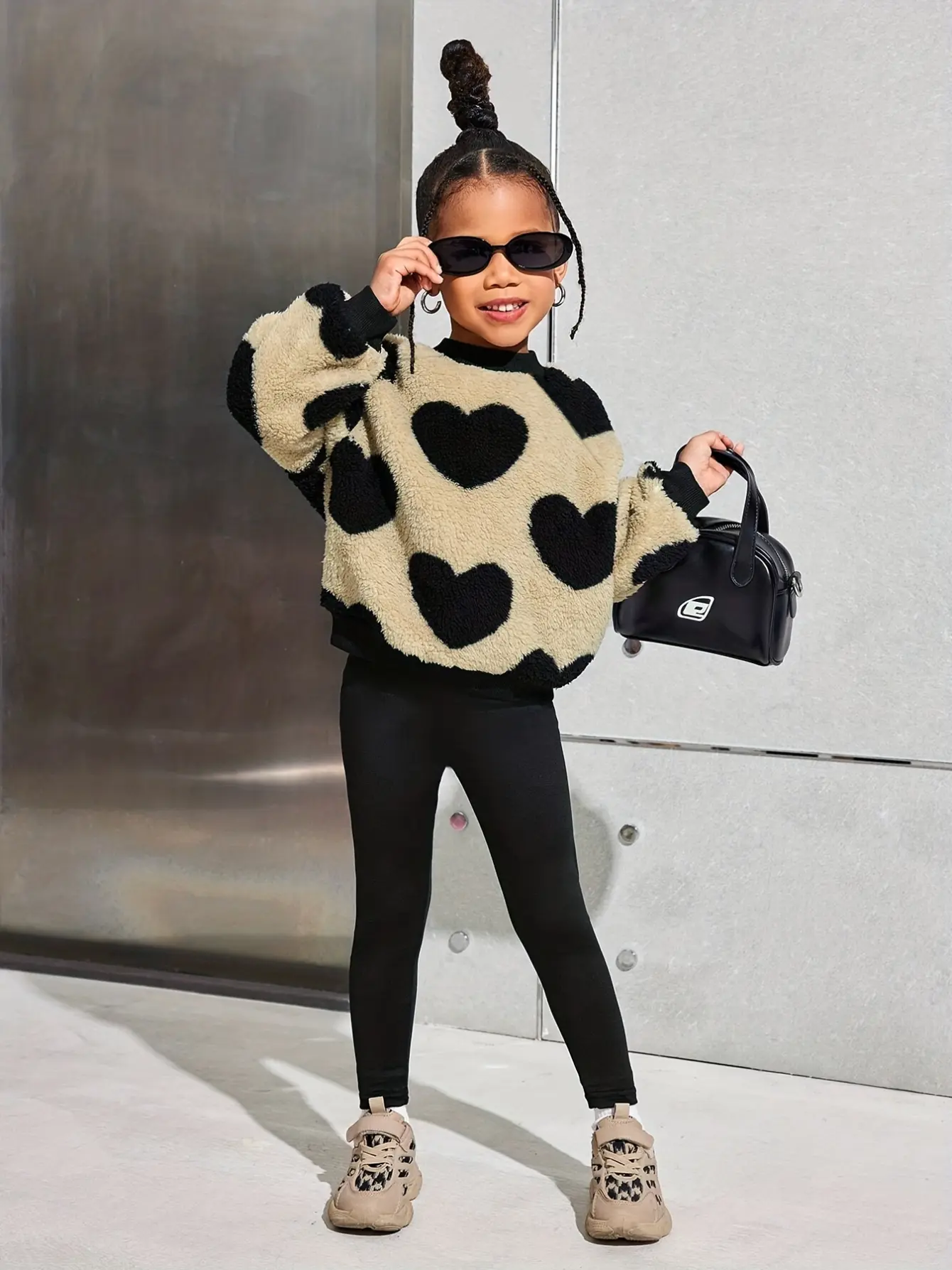 Girls Heart Print Sweatshirt and Leggings Set