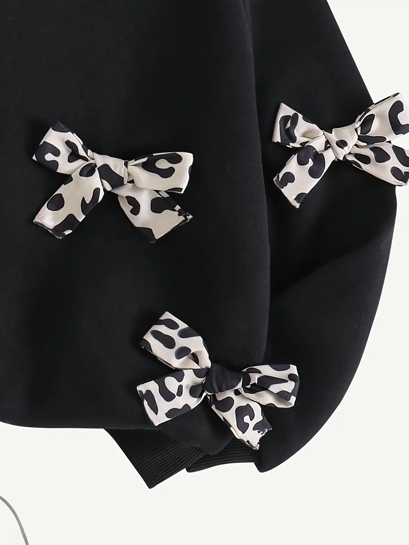 Girls Bow Sweatshirt and Leopard Flare Pants Set detail view