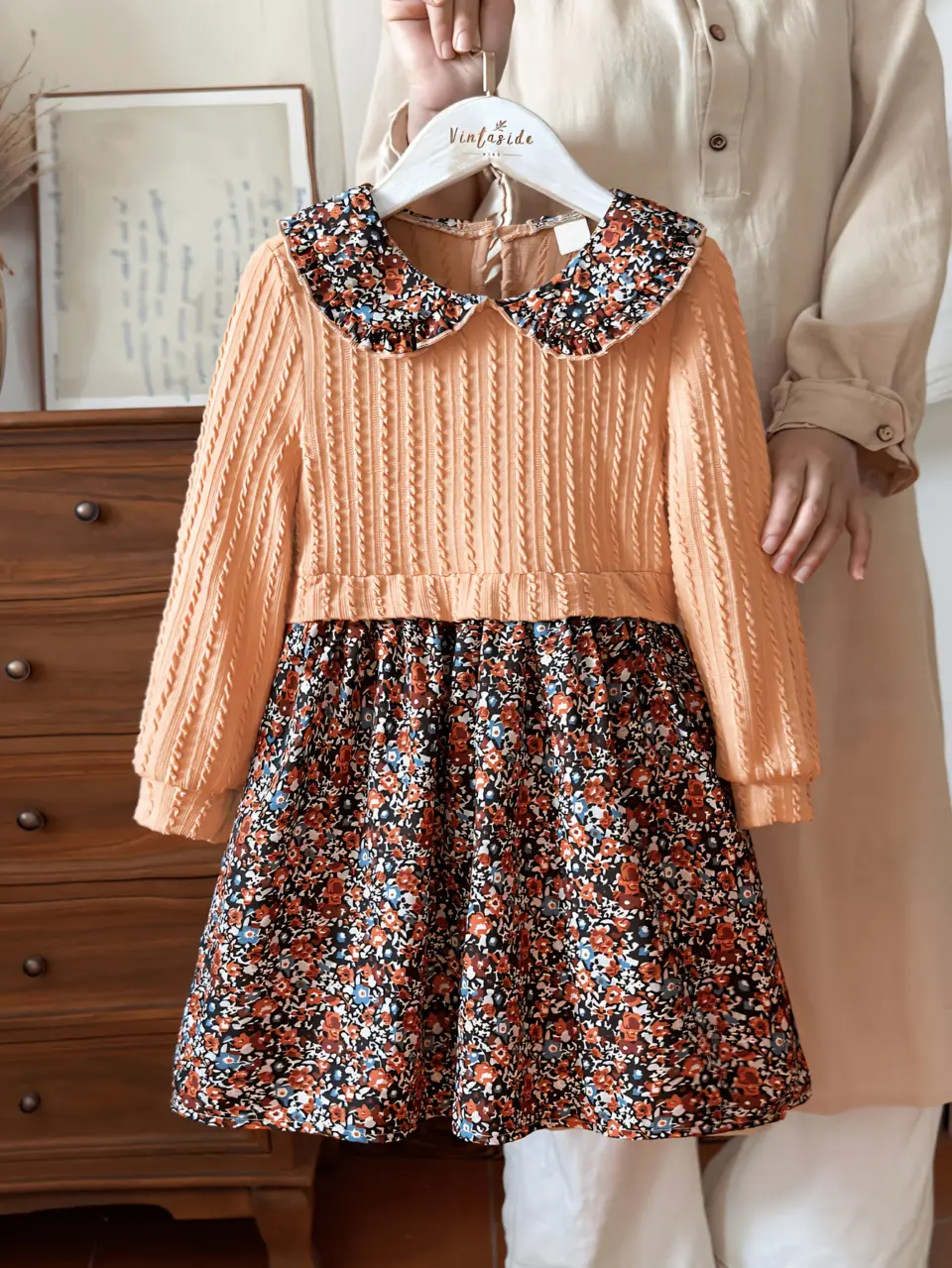 Girls Knit Floral Dress with Lace Collar