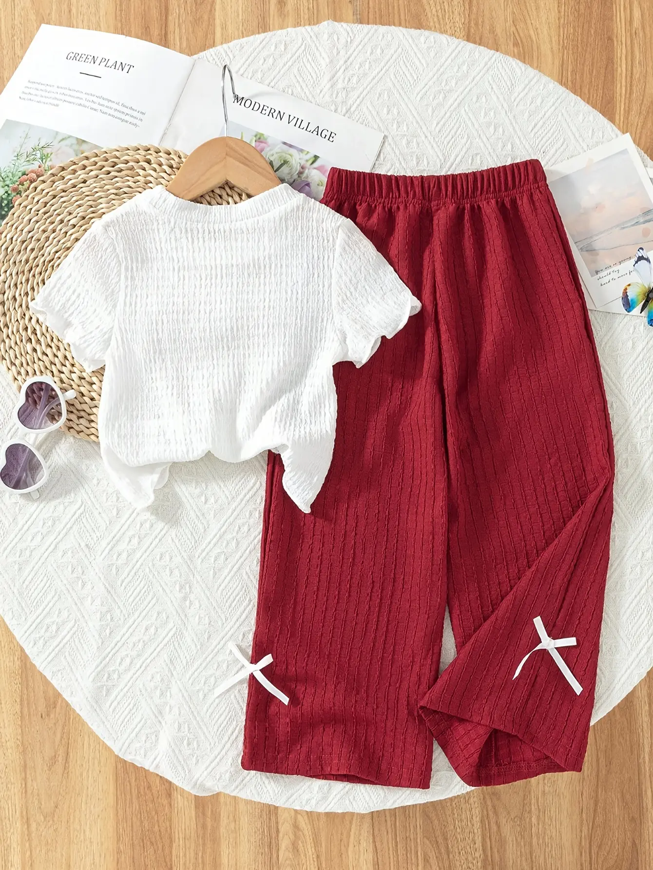 Girls 3D Flower Top and Wide Leg Pants Set detail view