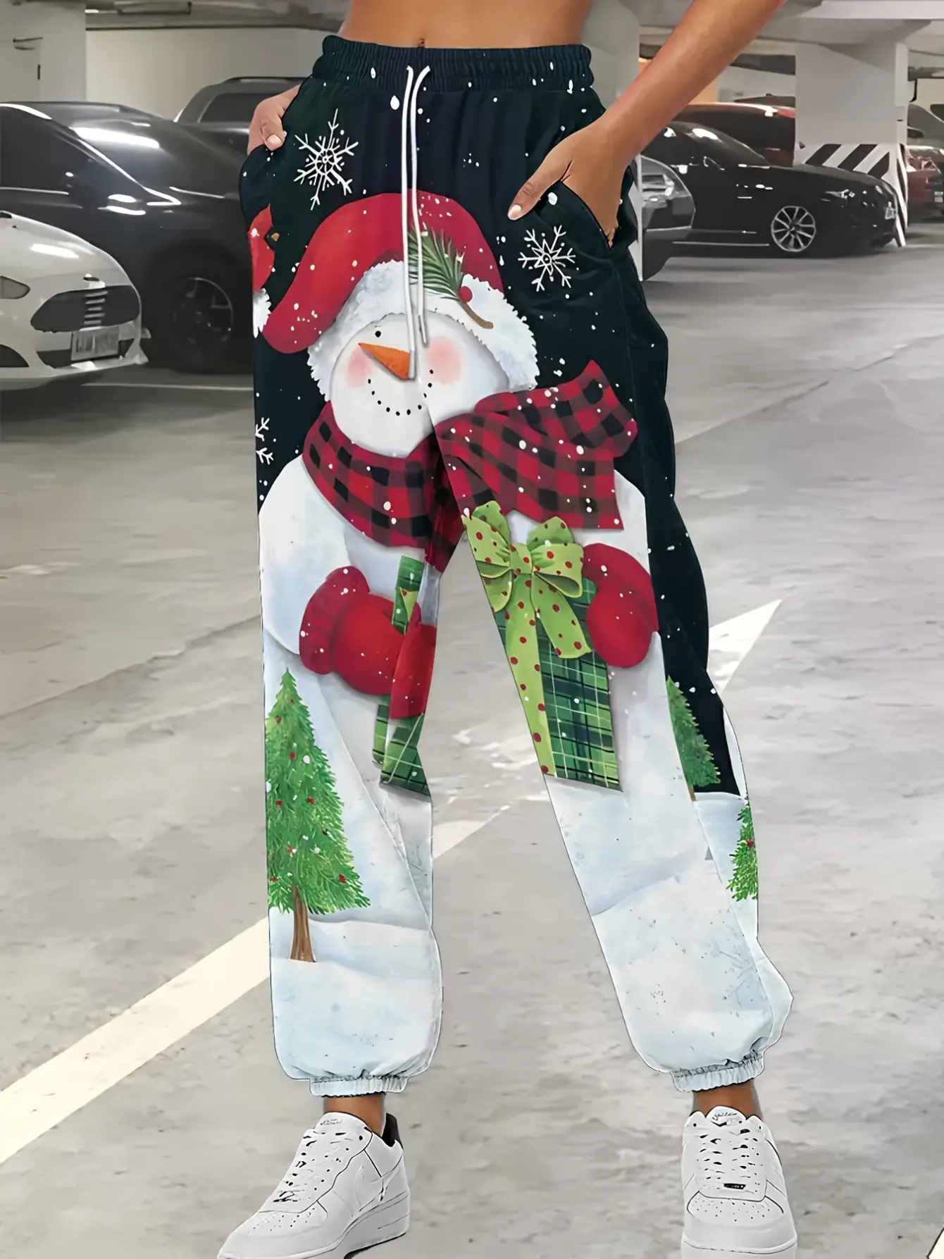 Women’s Snowman Print Christmas Drawstring Jogger Pants gallery view