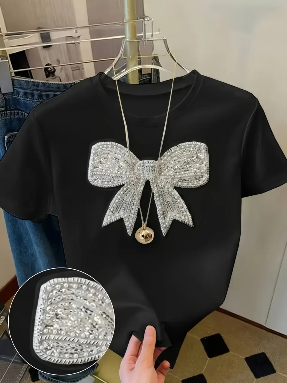 Women's French-Inspired Bow Applique T-Shirt