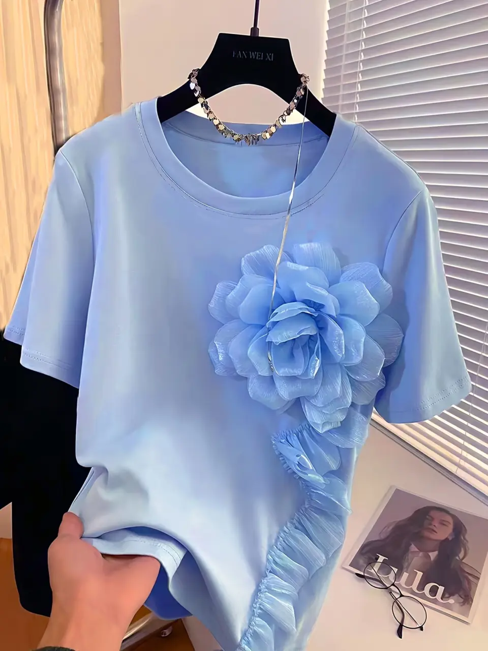 Women's Blue 3D Floral Applique Crew Neck Top