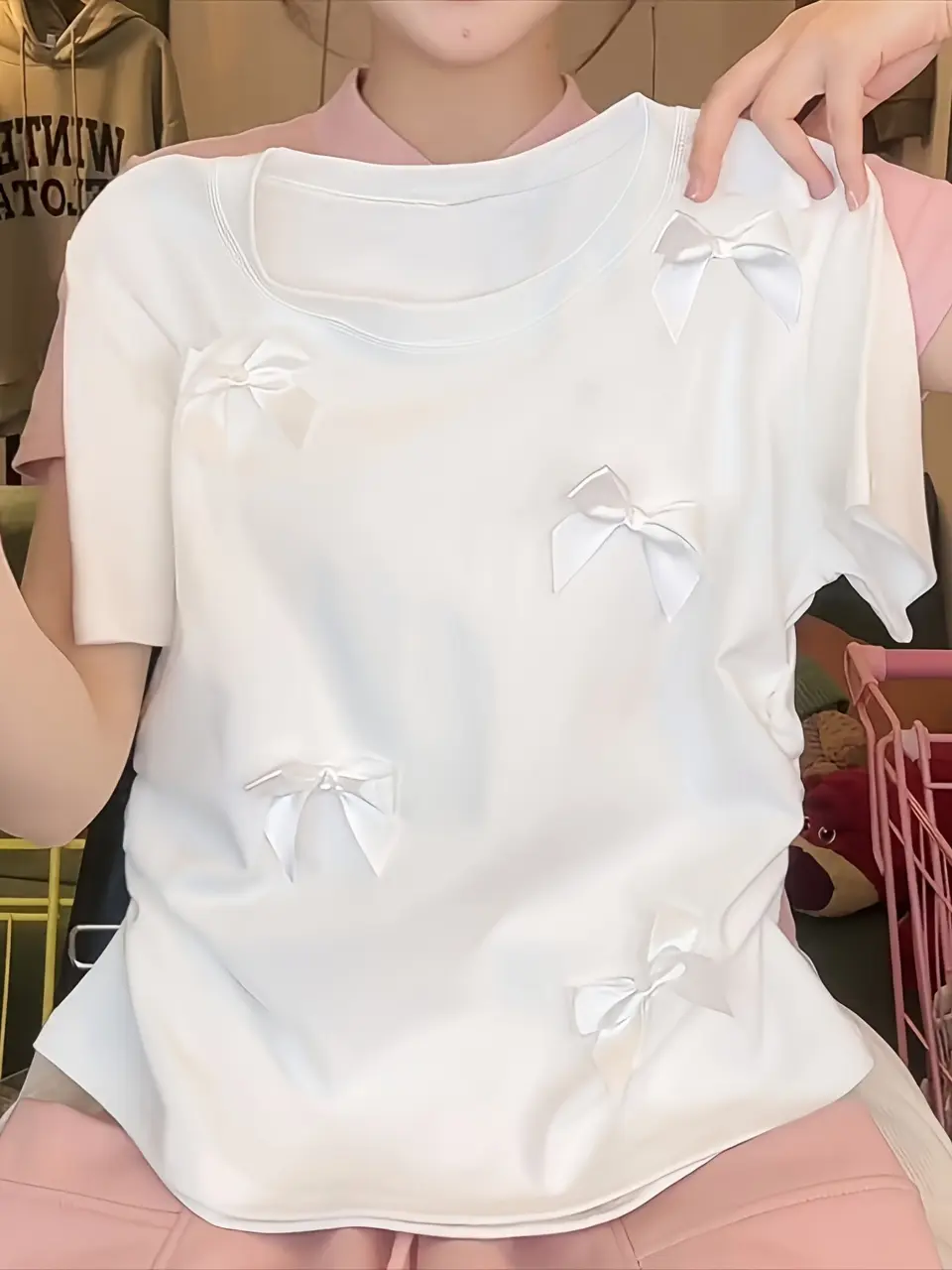 Women's Sweet Bow 3D Applique Crew Neck T-Shirt