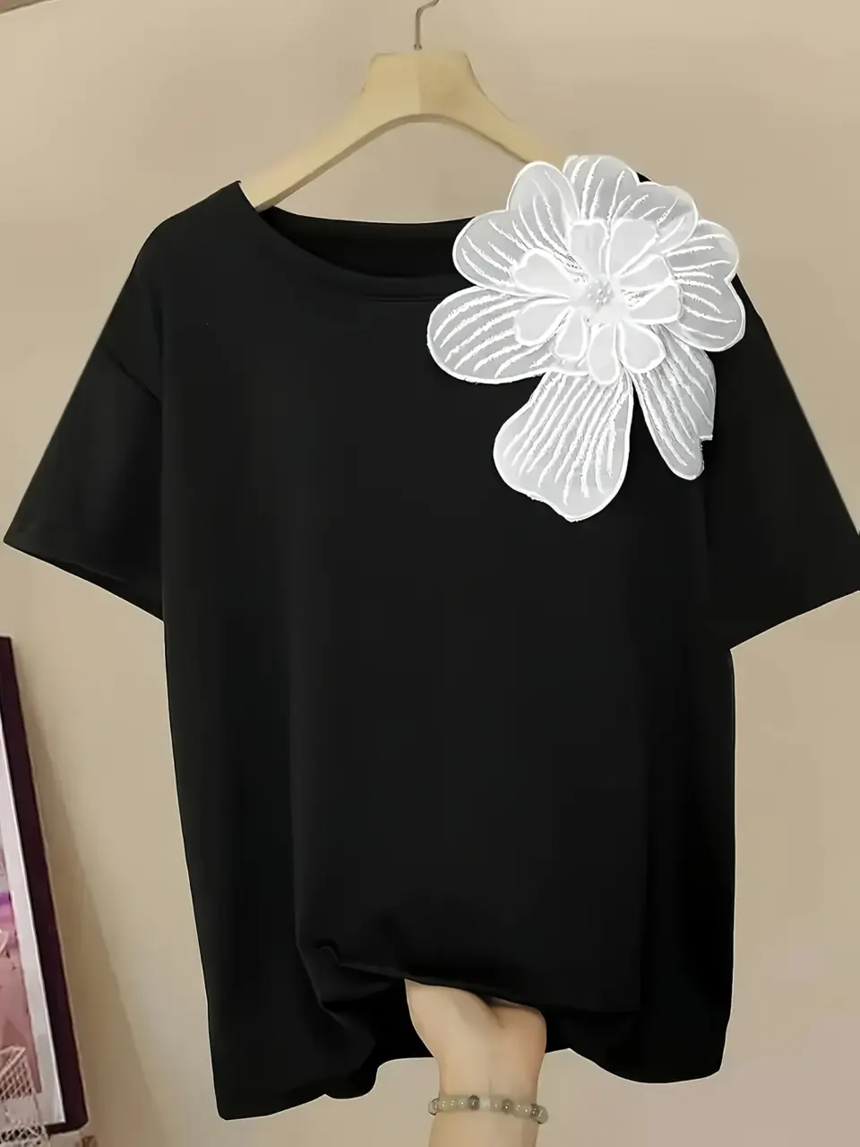 Women's Black Lace Applique Crew Neck T-Shirt