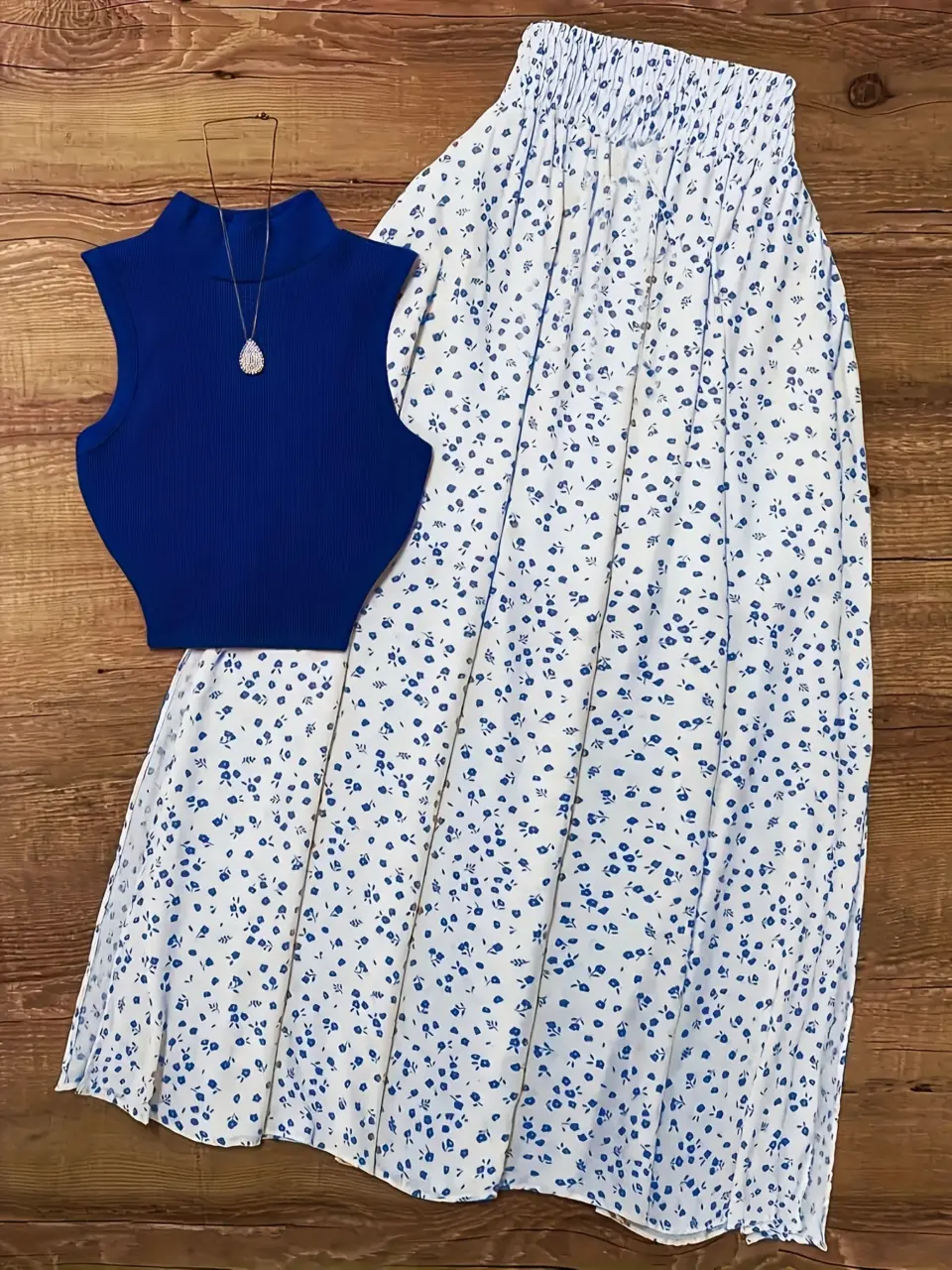 Women's Sleeveless Top and Ditsy Floral Skirt Set