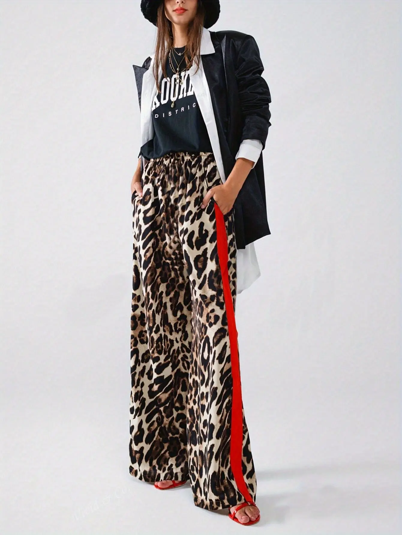 Women’s Leopard Print Wide-Leg Stretch Pants gallery view
