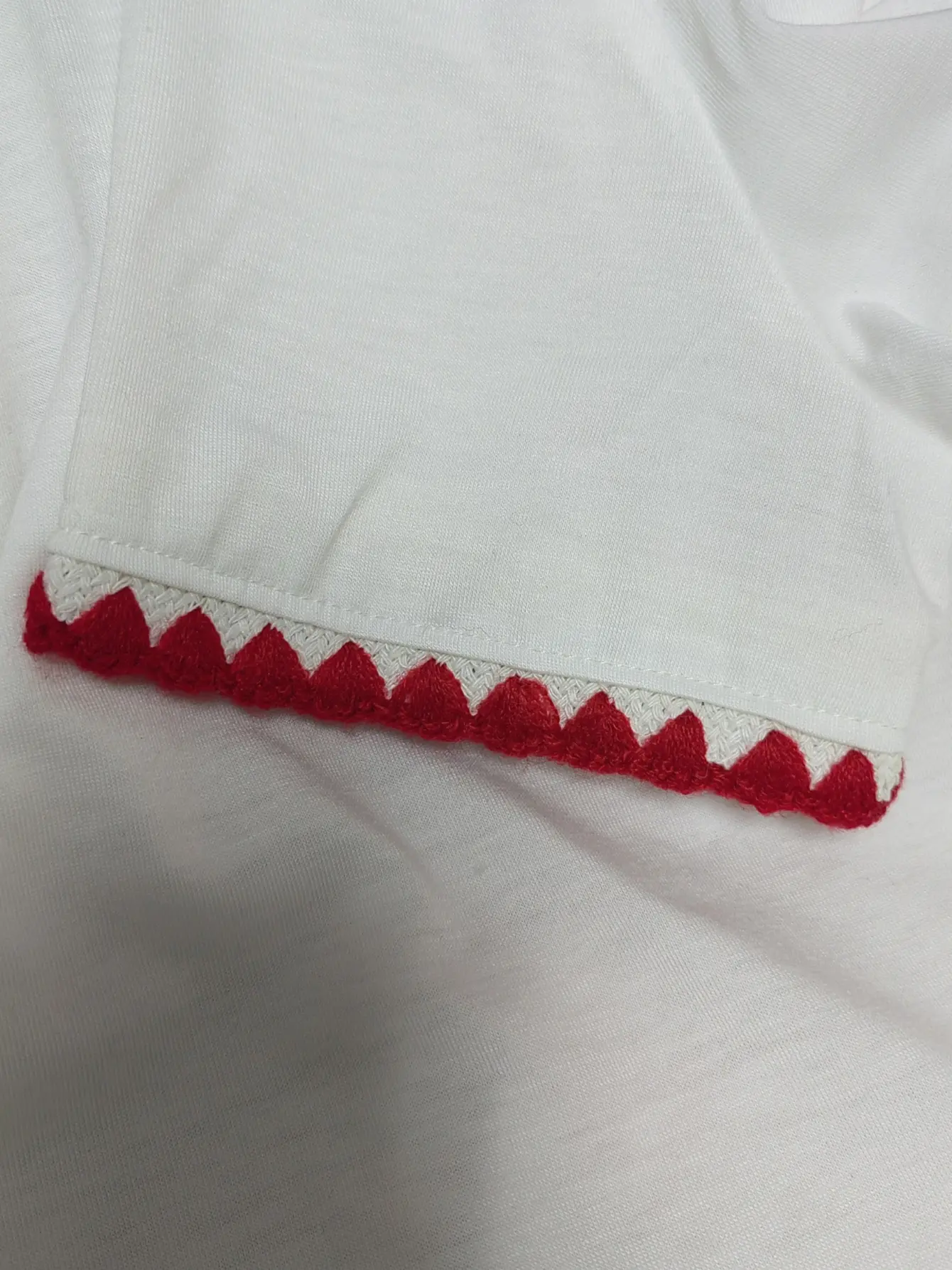 Women’s Heart Detail Crew Neck T-Shirt with Decorative Trim gallery view