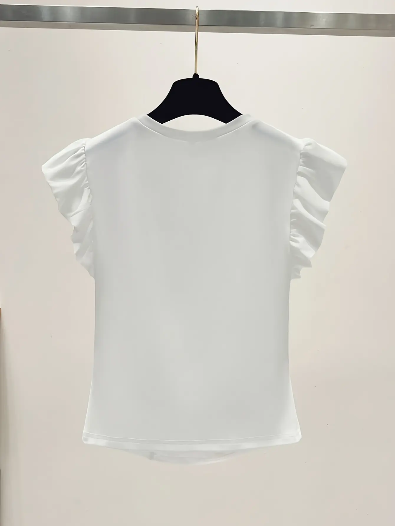 Women’s 3D Floral Appliqué Petal Sleeve Top gallery view