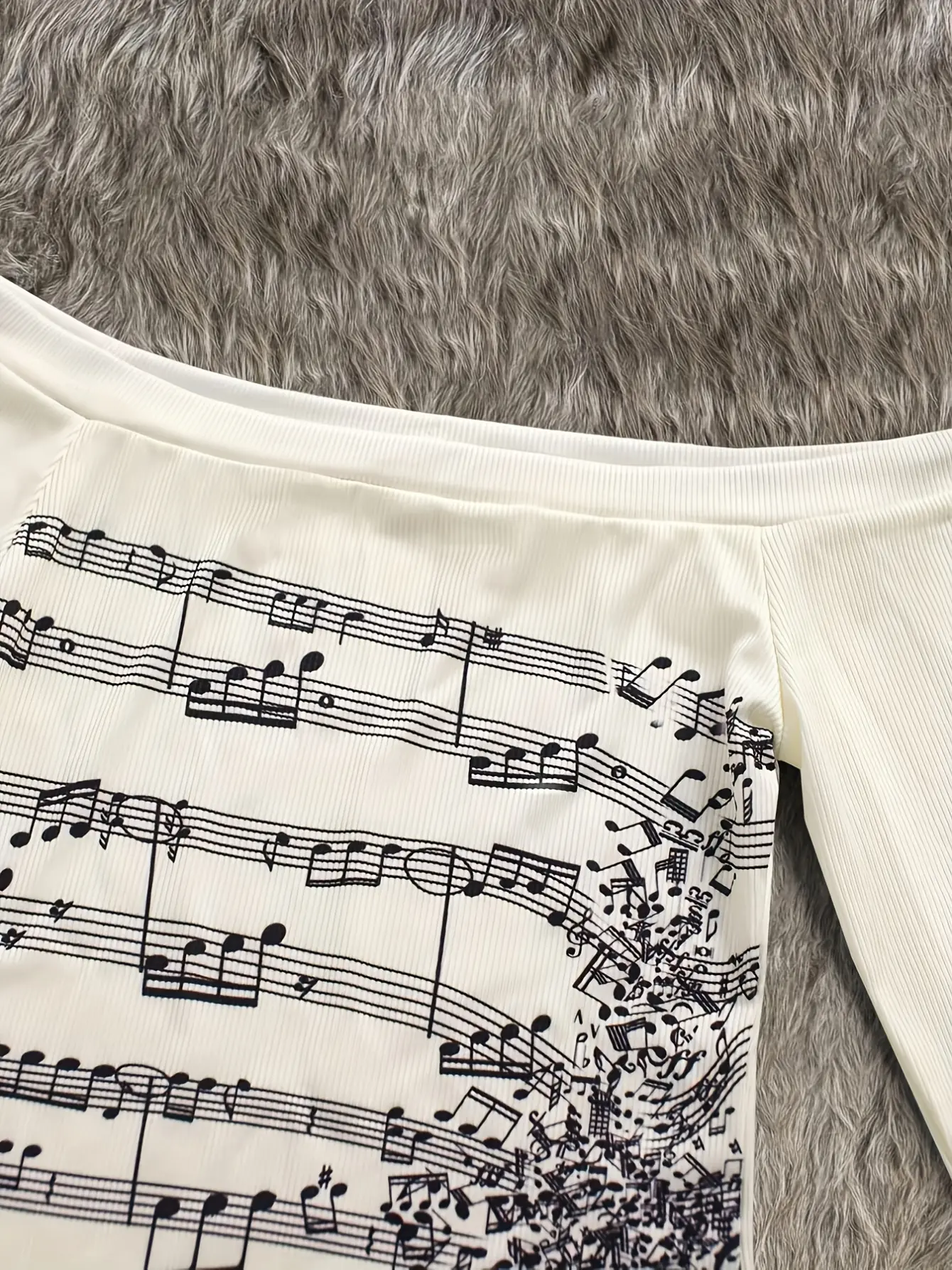 Women’s Y2K One-Shoulder Vintage Music Graphic Top gallery view