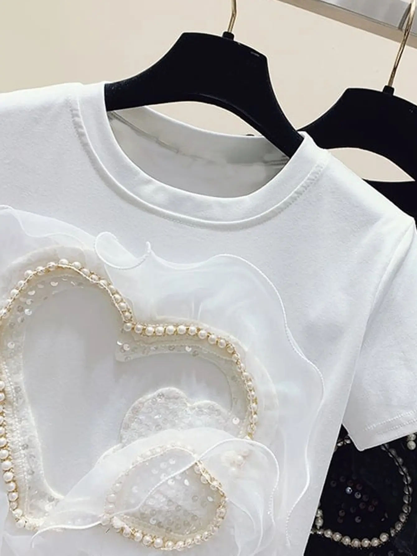 Women’s White 3D Beaded Heart Appliqué T-Shirt gallery view