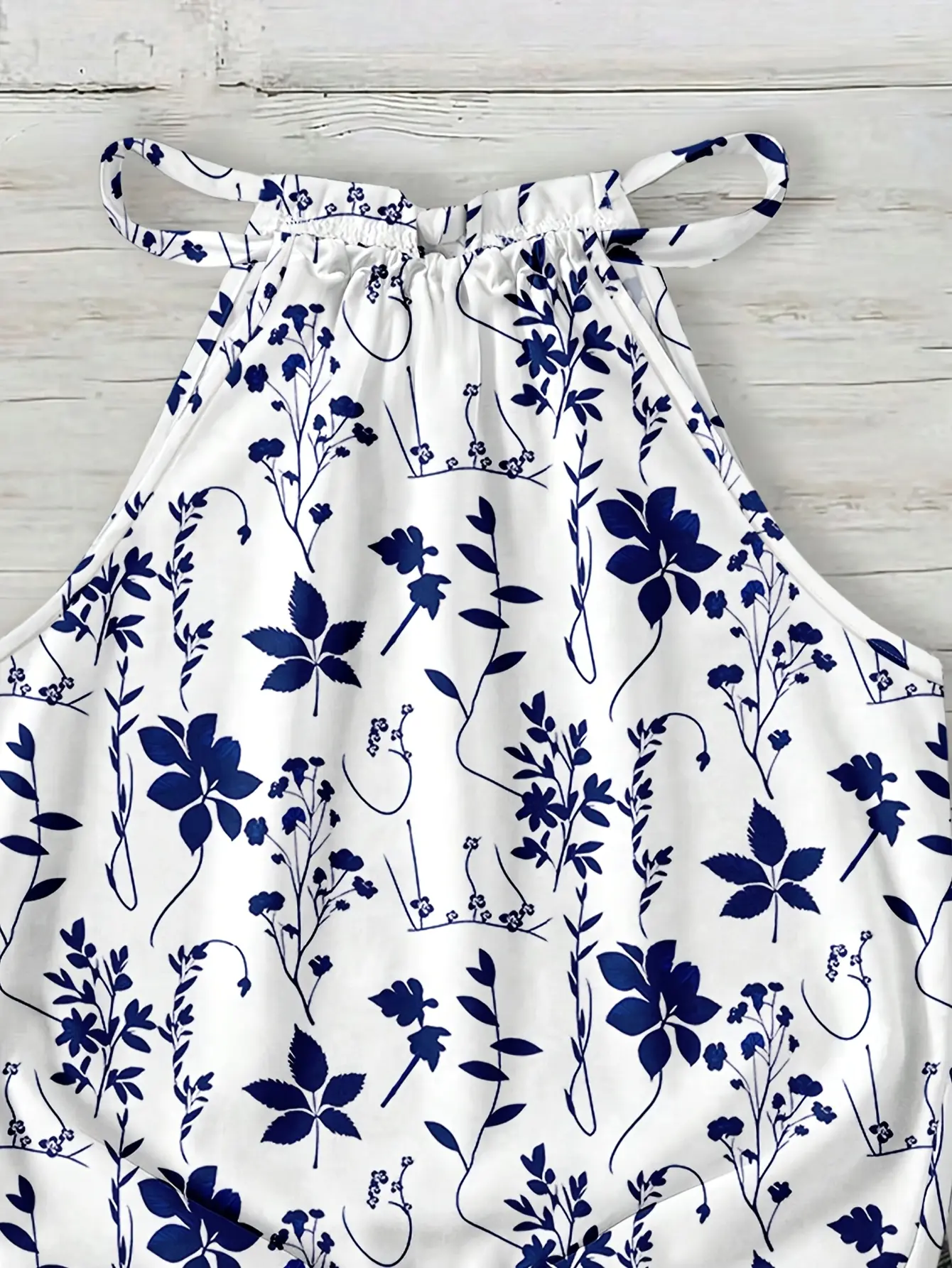 Women’s Printed Halter Neck Crop Top gallery view