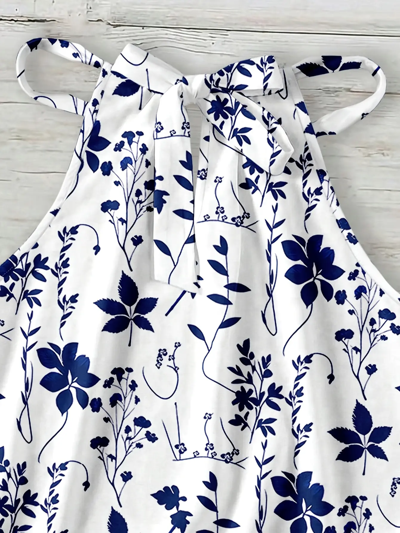Women’s Printed Halter Neck Crop Top gallery view