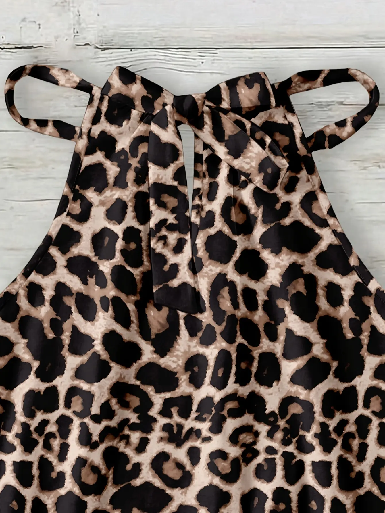 Women’s Printed Halter Neck Crop Top gallery view